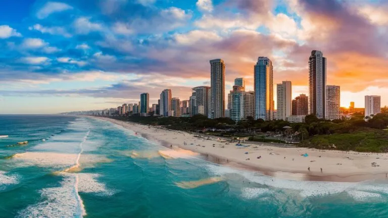 Balneário Camboriú: Paraíso ou Ostentação?