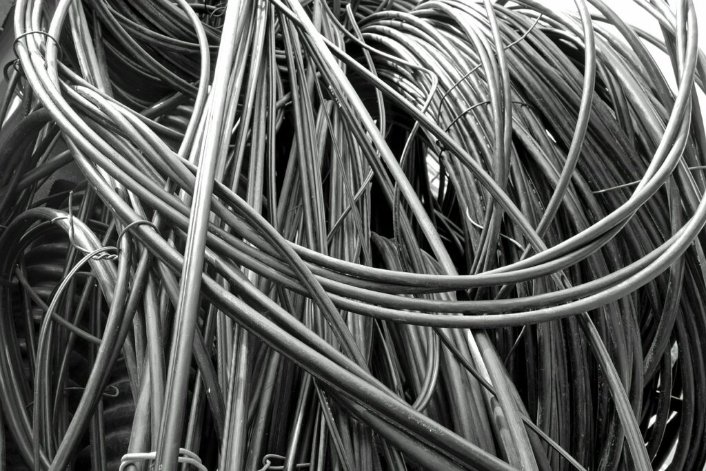 Qual o Melhor Fio para Instalação Elétrica 220V? 2 wire 732209 1280